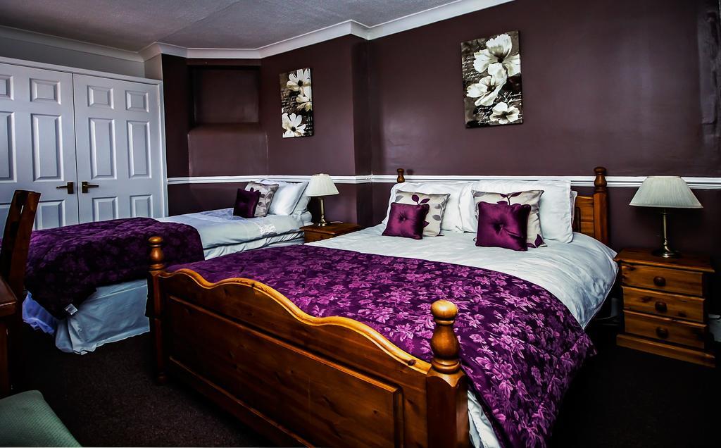 Glemsford The Cock Inn Bed And Breakfast المظهر الخارجي الصورة